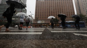 Young workers say raising retirement age will hurt efficiency, older people disagree