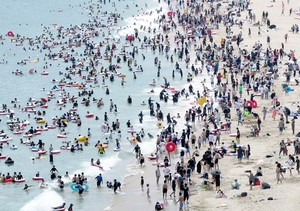 Heat-related death toll rises to 19 amid extreme heat wave